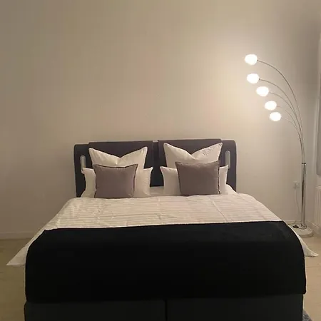 Esclusivo - Wohnen Auf Zeit Moeblierte Apartment *
